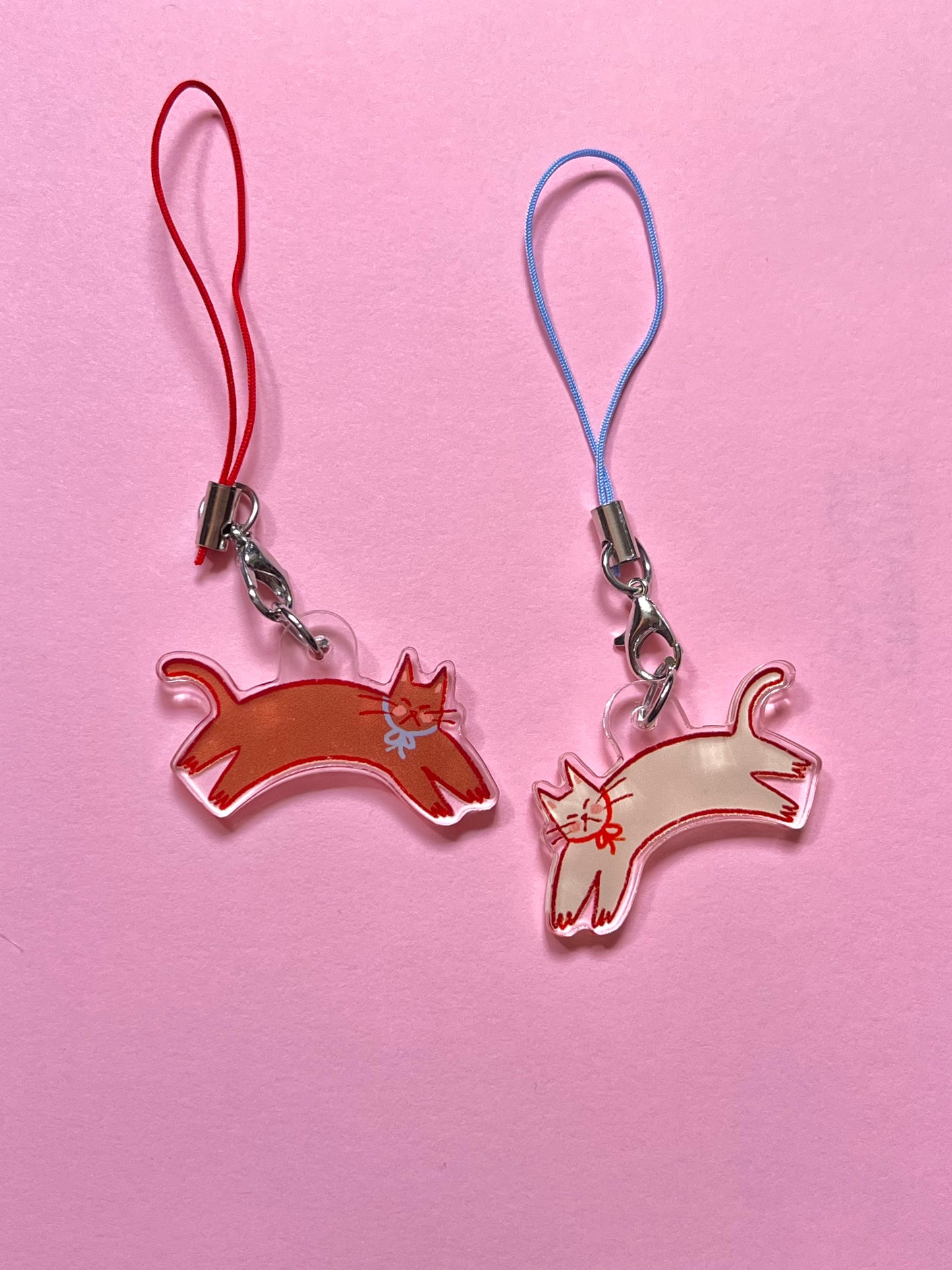 White cat keyring charm