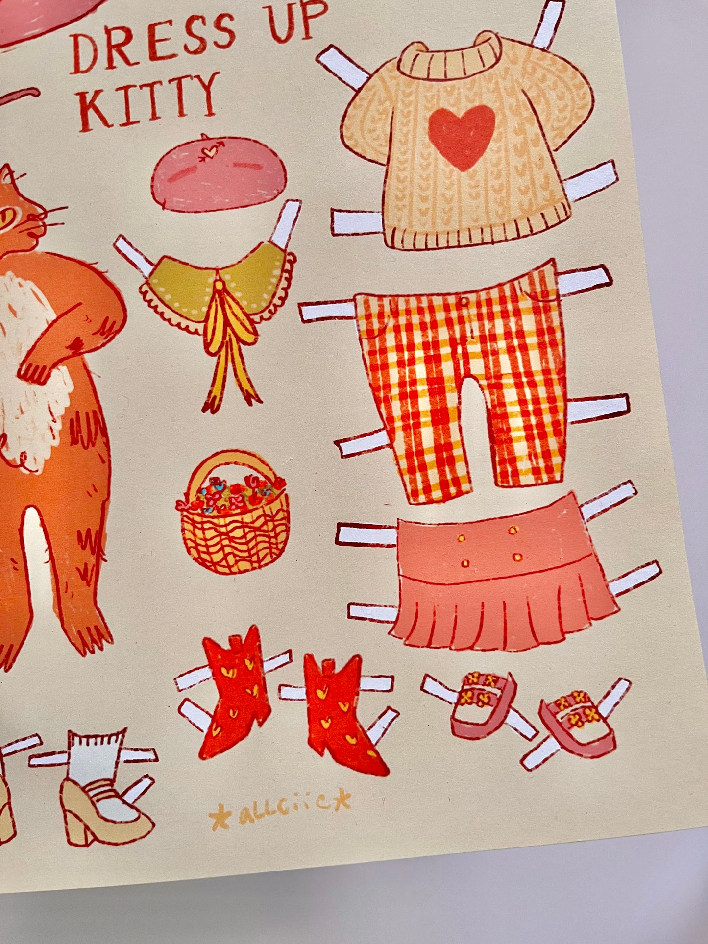 Dress up kitty